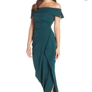 Green Vince Camuto Gown